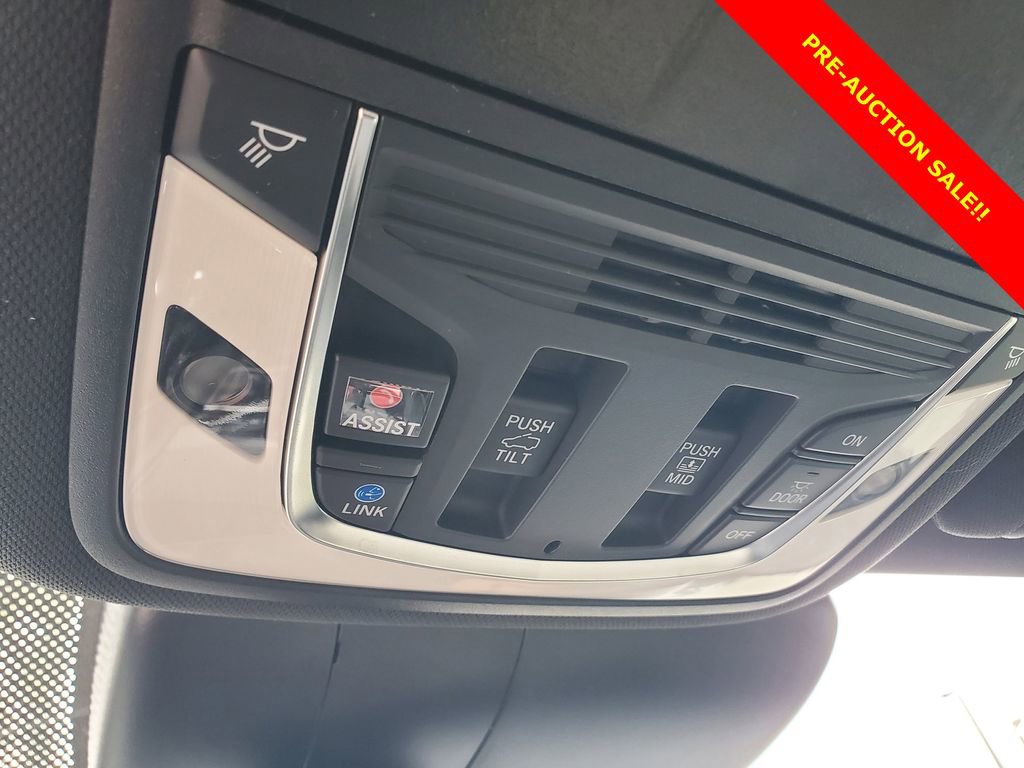 Used 2025 Acura RDX SH-AWD image 34