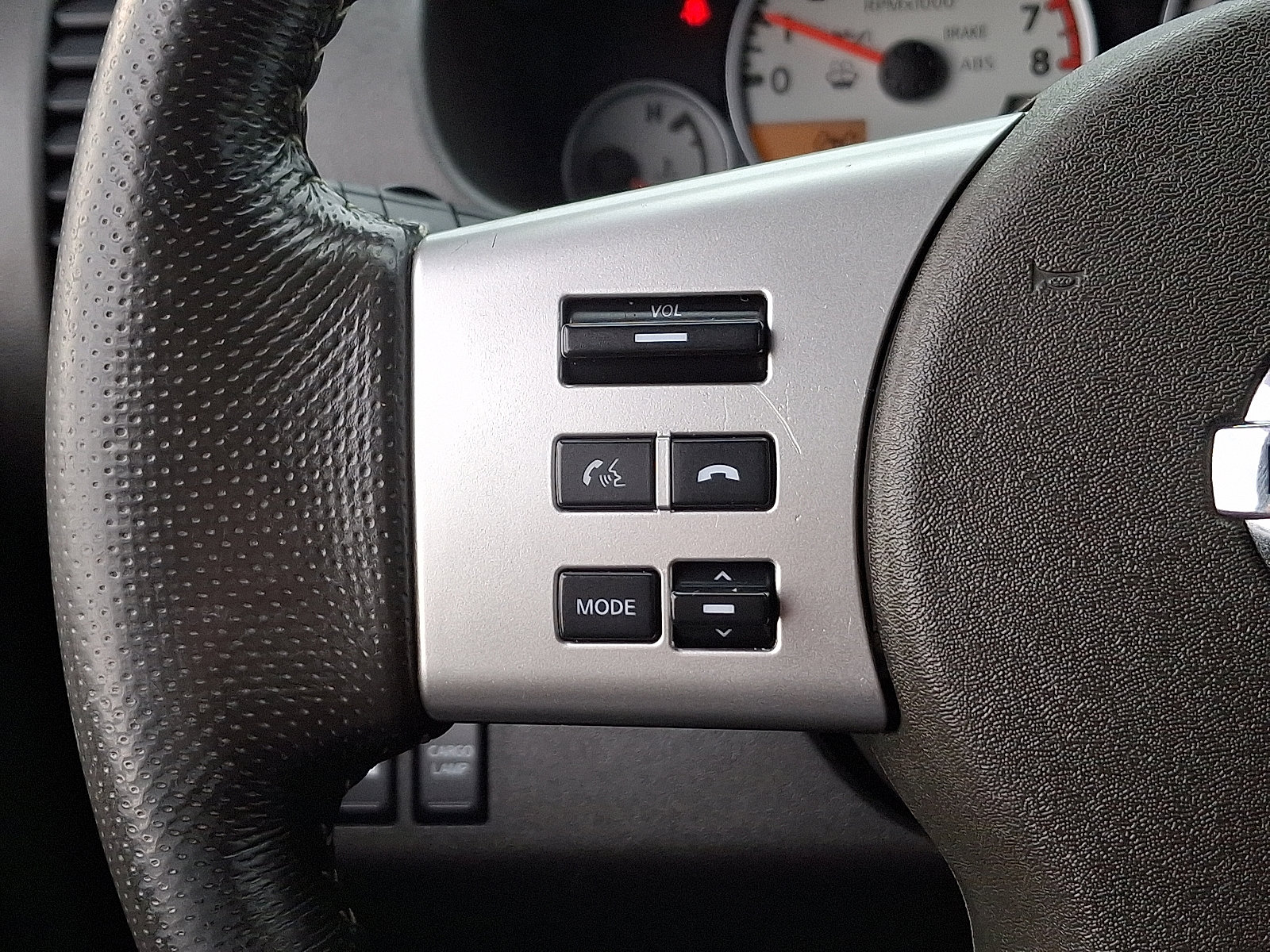 Used 2019 Nissan Frontier PRO-4X image 21