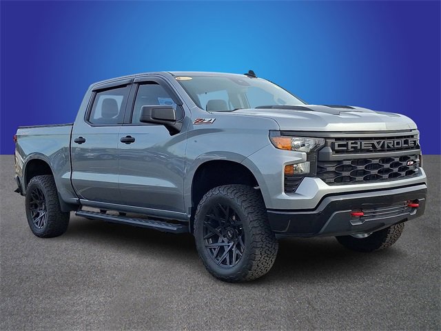 Used 2023 Chevrolet Silverado 1500 Custom Trail Boss image 3
