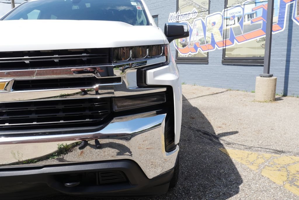 Used 2019 Chevrolet Silverado 1500 LT w/ All-Star Edition AWD/4WD image 3