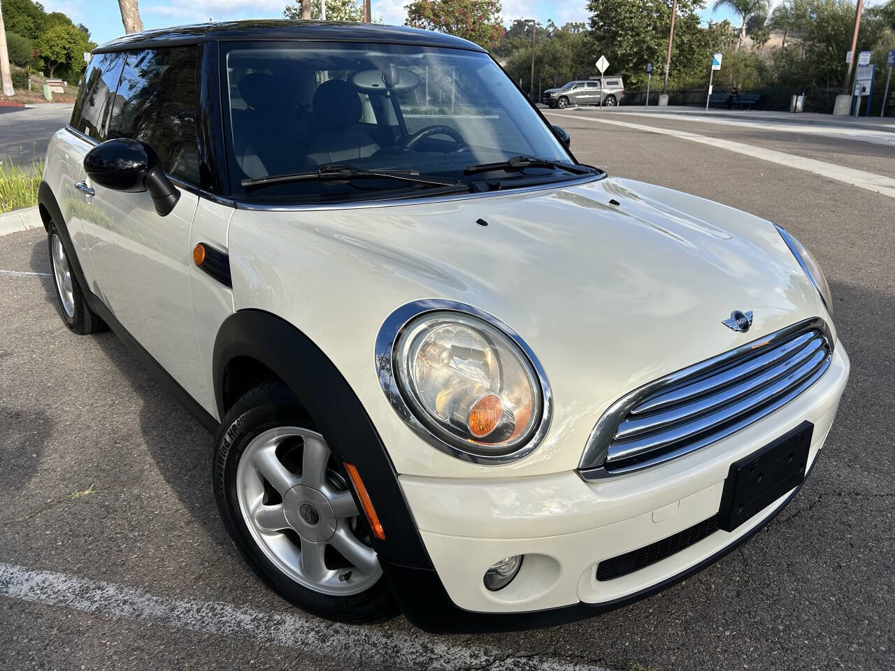 Used 2009 MINI Cooper Hardtop image 6