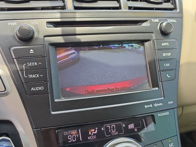 Used 2014 Toyota Prius V Three FWD image 22