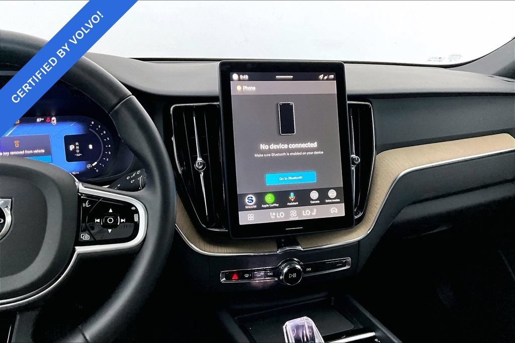 Certified 2026 Volvo XC60 B5 Plus AWD/4WD image 7