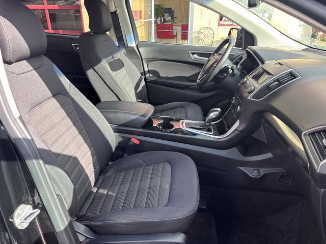Used 2016 Ford Edge SEL AWD/4WD image 19