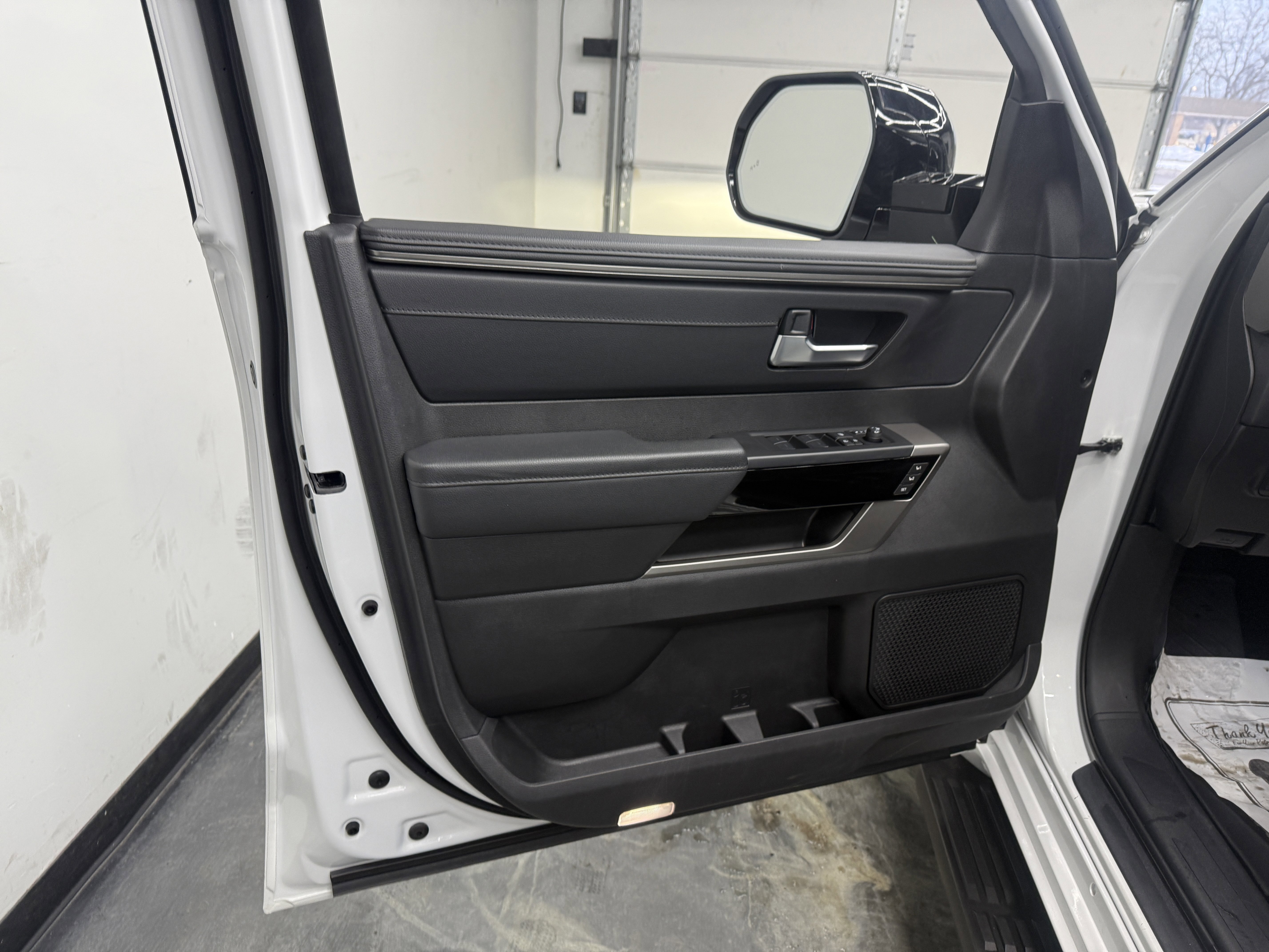 Used 2024 Toyota Sequoia Limited image 10