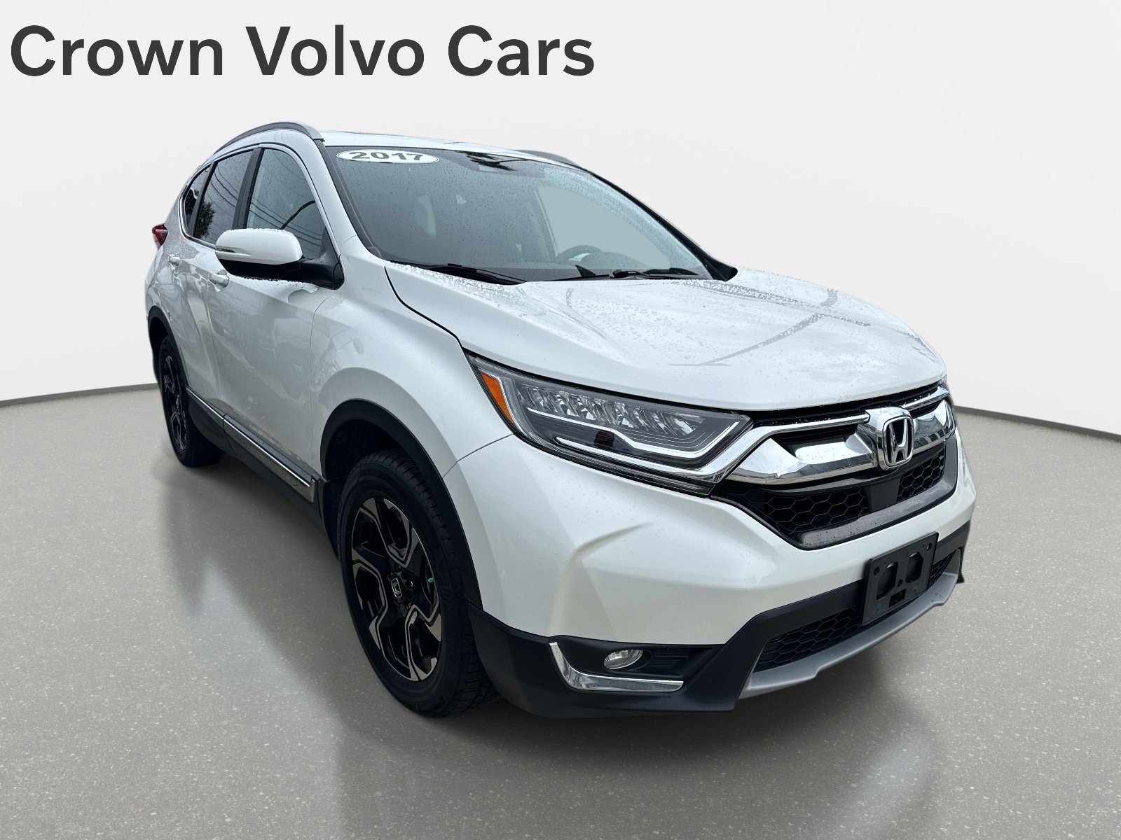Used 2017 Honda CR-V Touring image 2