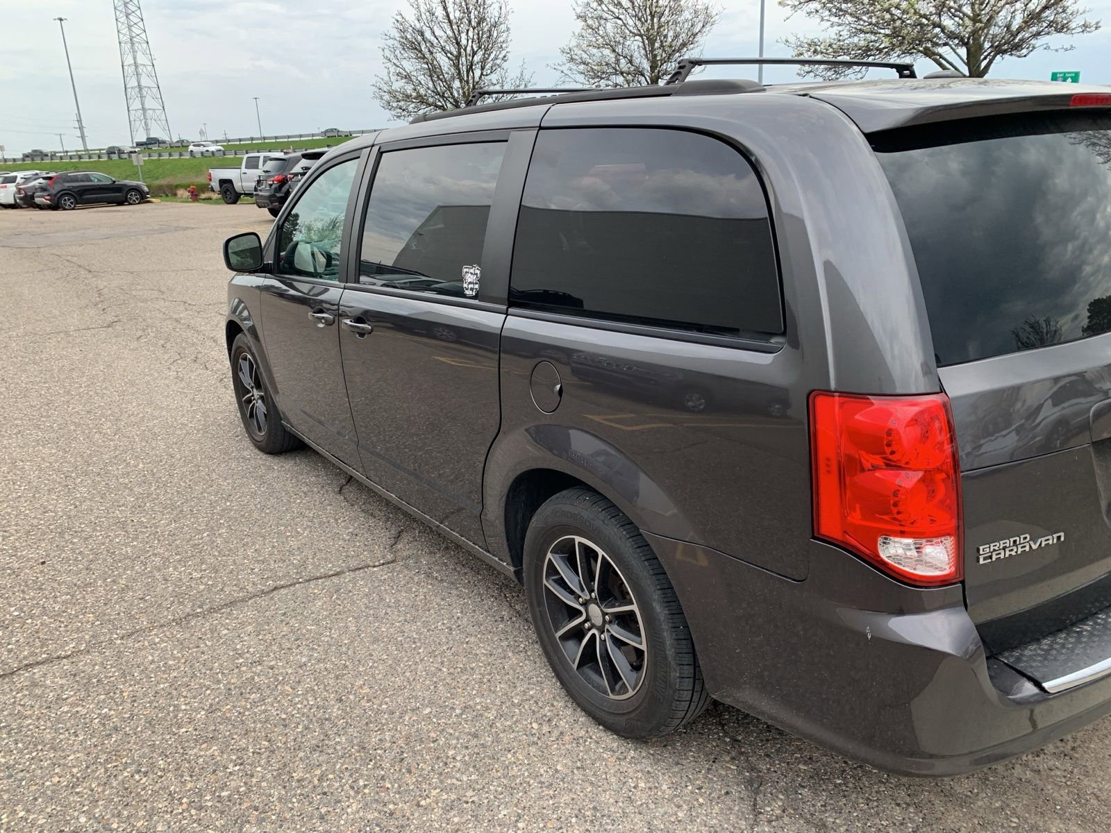 Used 2019 Dodge Grand Caravan GT FWD image 5