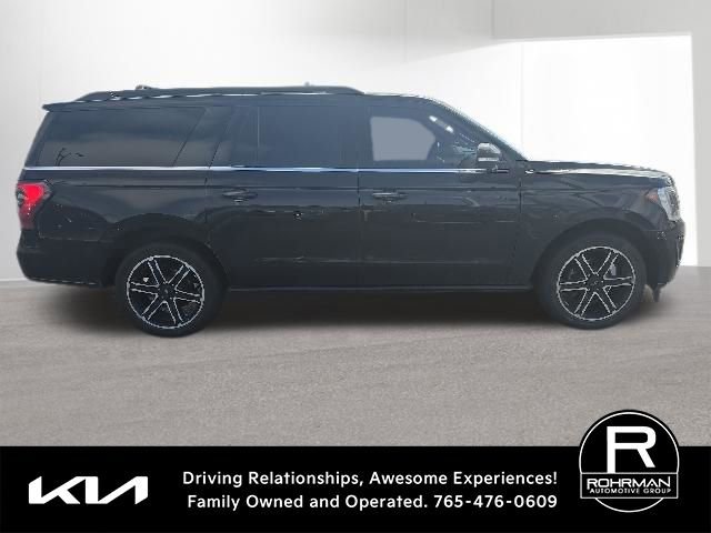 Used 2020 Ford Expedition Max Limited w/ Equipment Group 303A AWD/4WD image 3