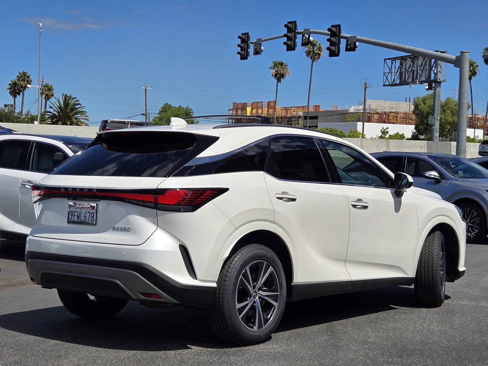 Certified 2023 Lexus RX 350 Premium w/ Accessory Package (Z1) FWD image 4
