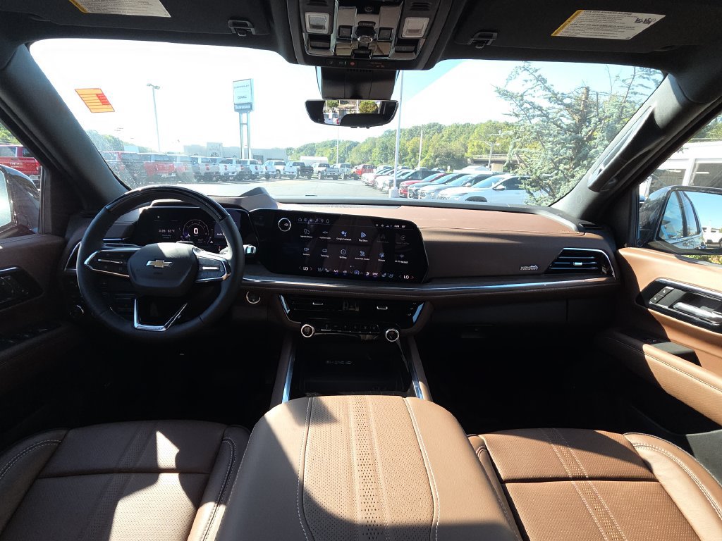 New 2026 Chevrolet Tahoe High Country AWD/4WD image 32
