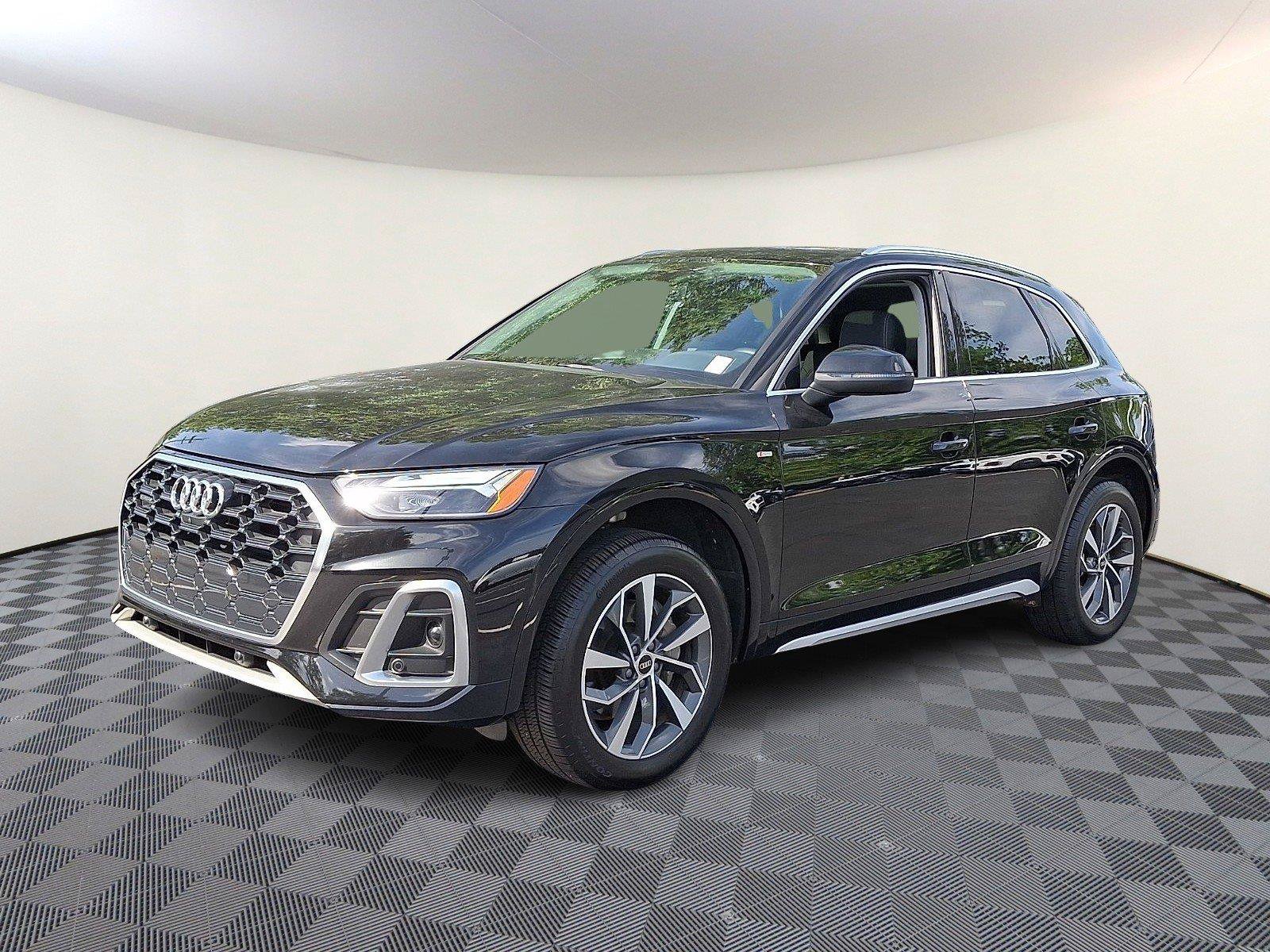 Used 2023 Audi Q5 2.0T Premium Plus AWD/4WD image 3