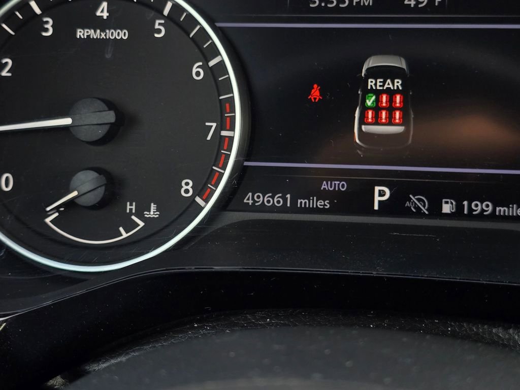 Used 2024 Nissan Pathfinder SV image 27