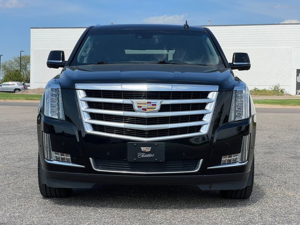 Used 2019 Cadillac Escalade Premium Luxury AWD/4WD image 46