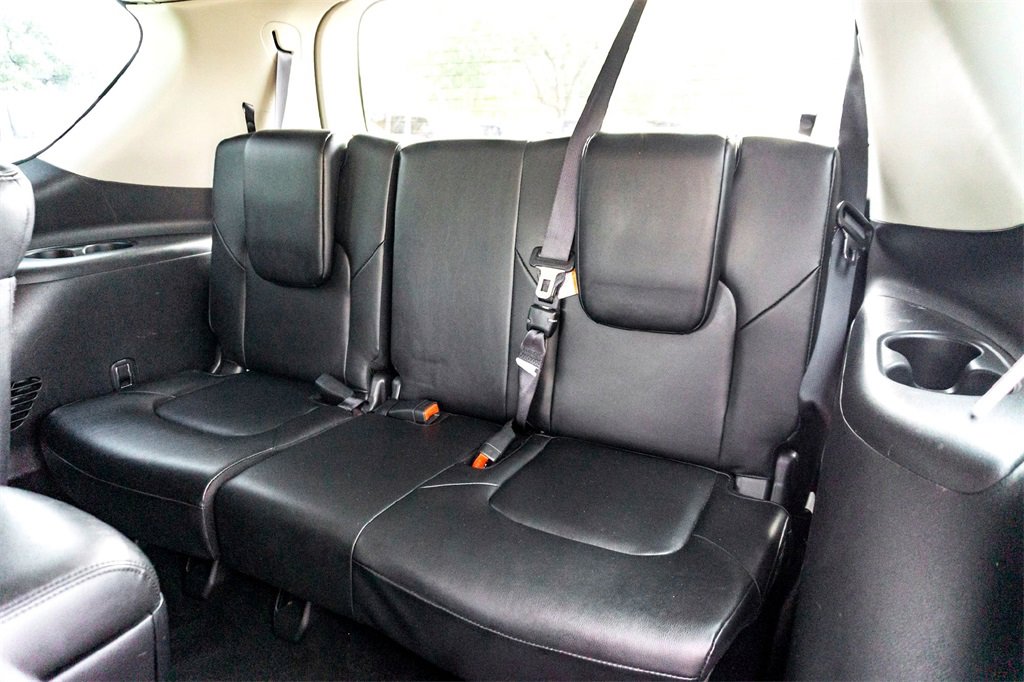 Used 2023 Nissan Armada SL w/ Captain's Chairs Package image 26