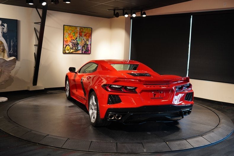 Used 2023 Chevrolet Corvette Stingray Premium Conv w/ Z51 Performance Package RWD image 8