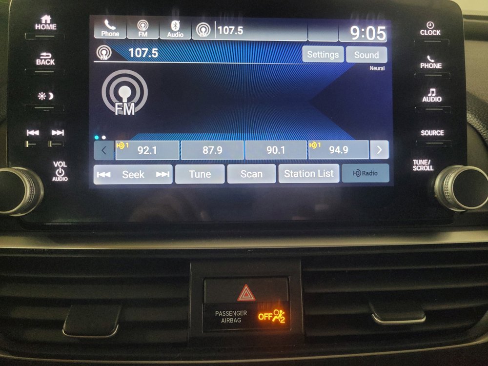 Used 2021 Honda Accord EX-L image 25