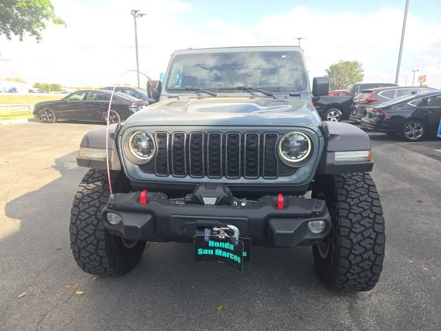 Used 2024 Jeep Wrangler Rubicon w/ Capability Package image 2