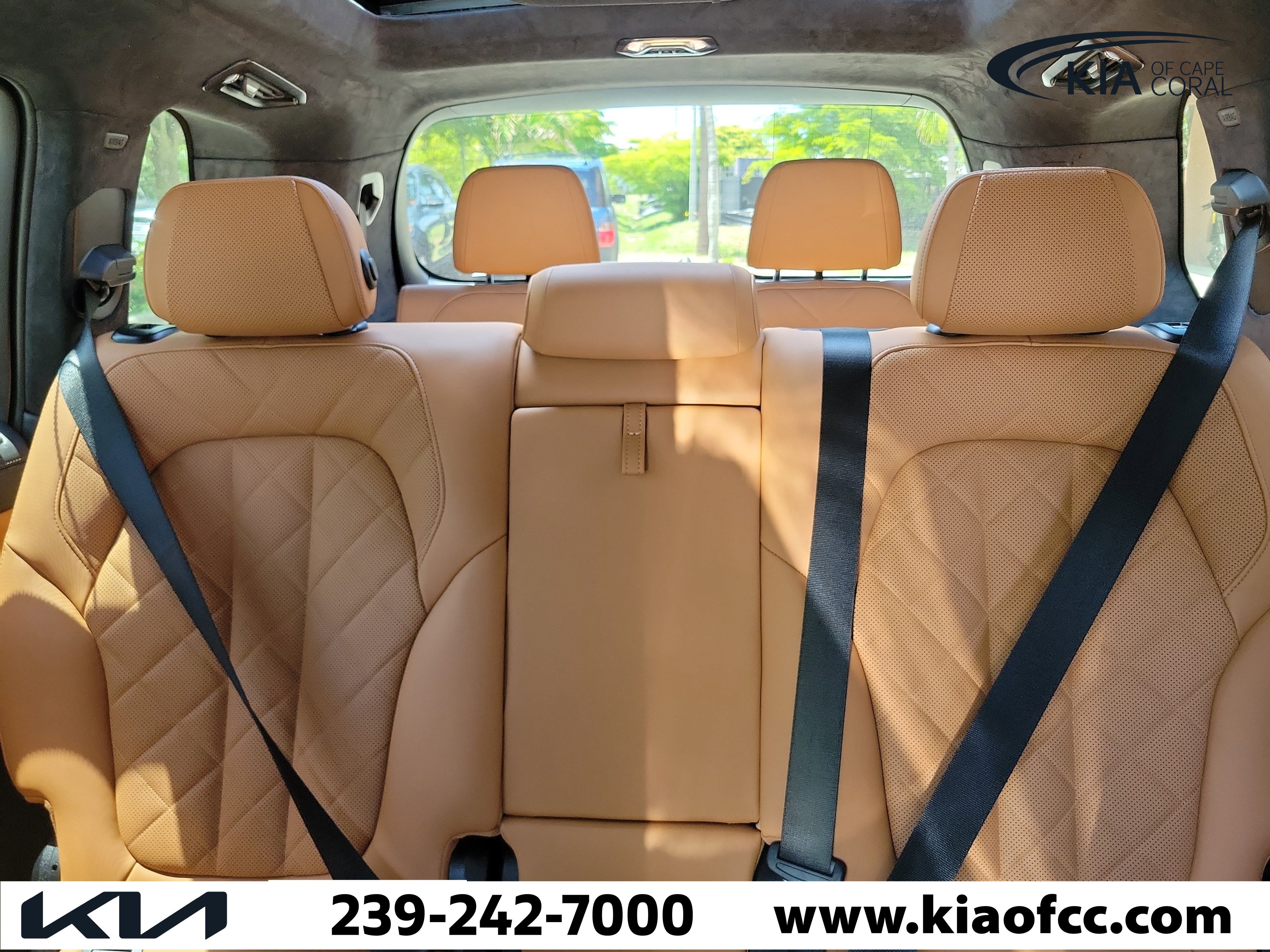 Used 2024 BMW X7 xDrive40i w/ M Sport Package image 12