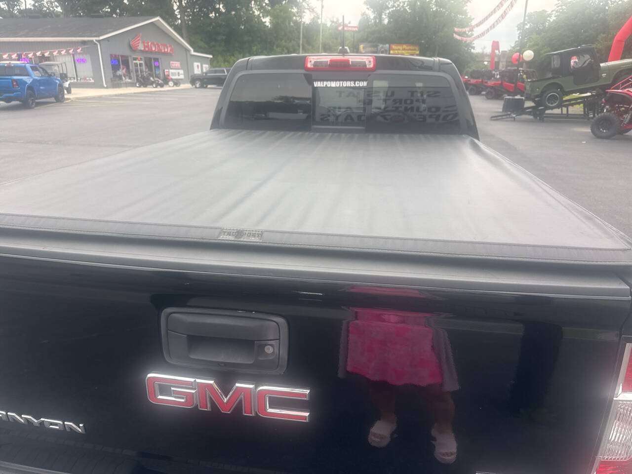 Used 2017 GMC Canyon SLE w/ All Terrain X Package AWD/4WD image 13