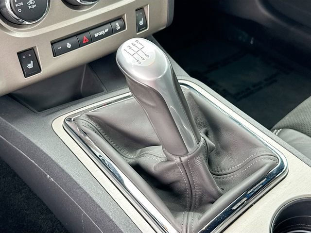 Used 2014 Dodge Challenger SRT8 RWD image 19