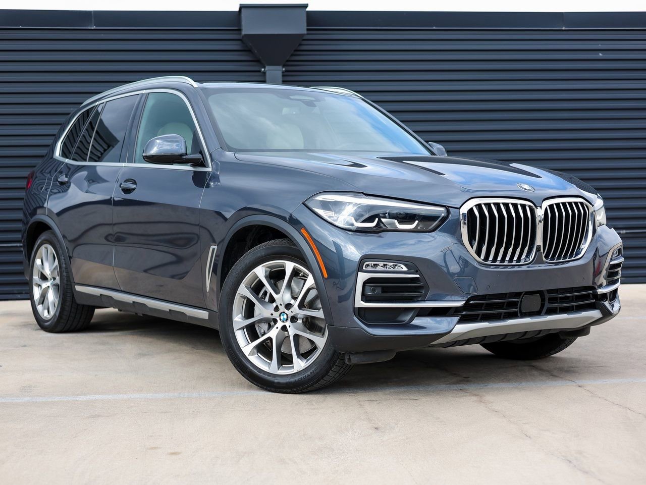 Used 2021 BMW X5 xDrive45e w/ Premium Package 2 image 9