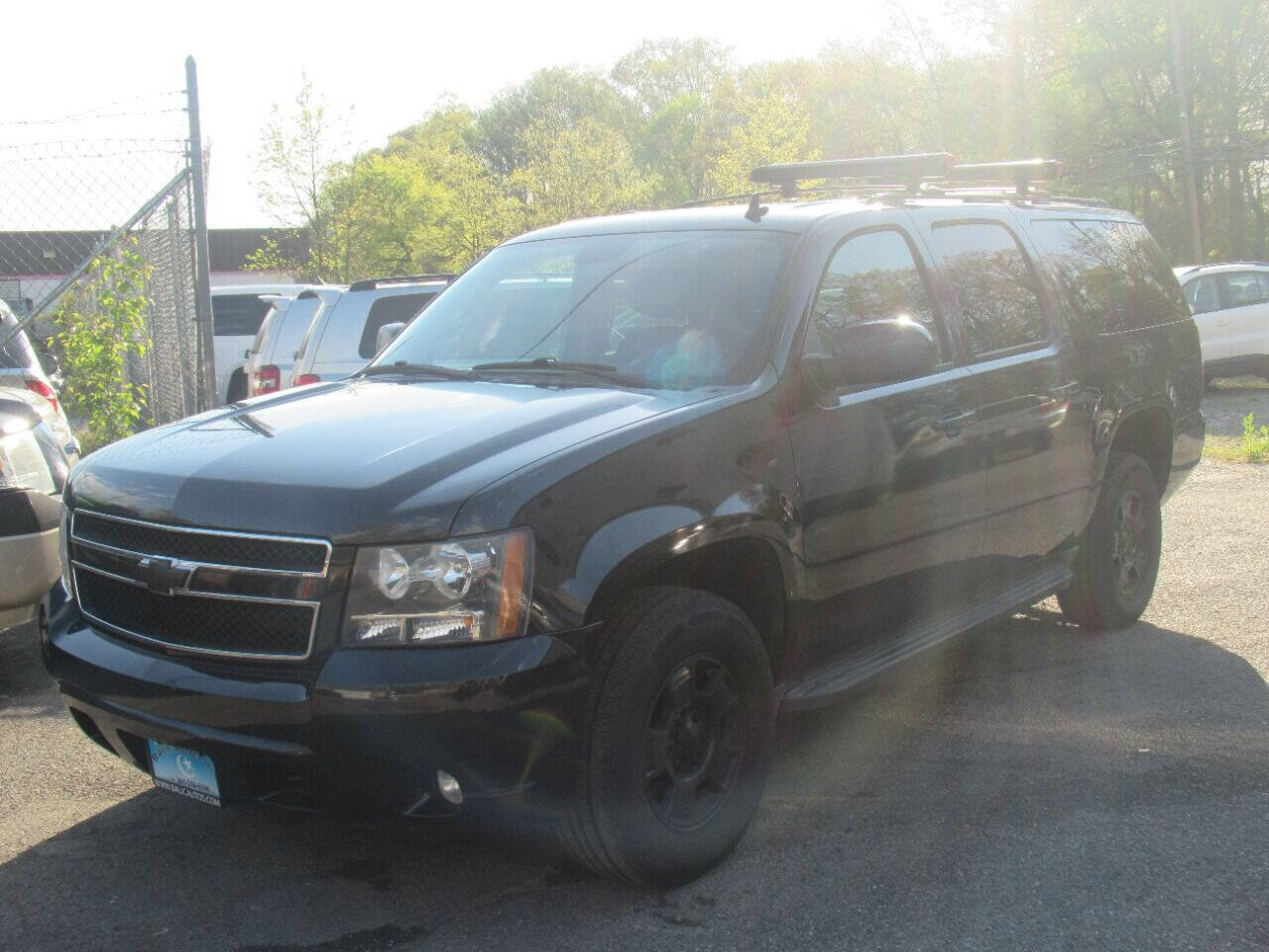 Used 2013 Chevrolet Suburban LS w/ Convenience Package 1 image 5