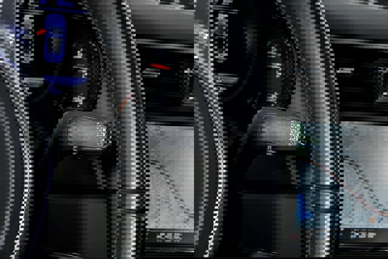 Used 2015 Porsche 911 Carrera GTS image 32