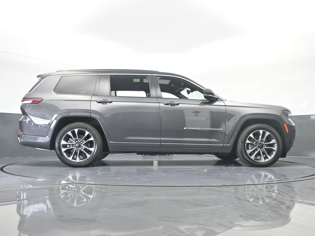 Used 2024 Jeep Grand Cherokee L Overland w/ Luxury Tech Group IV image 66