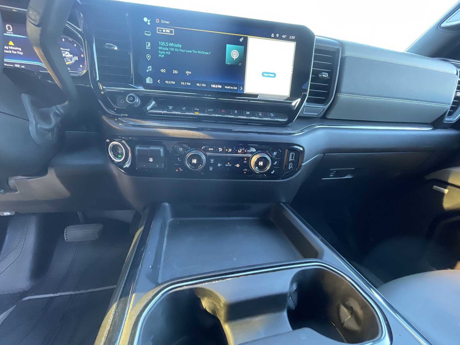 Used 2025 Chevrolet Silverado 2500 ZR2 w/ Technology Package image 35