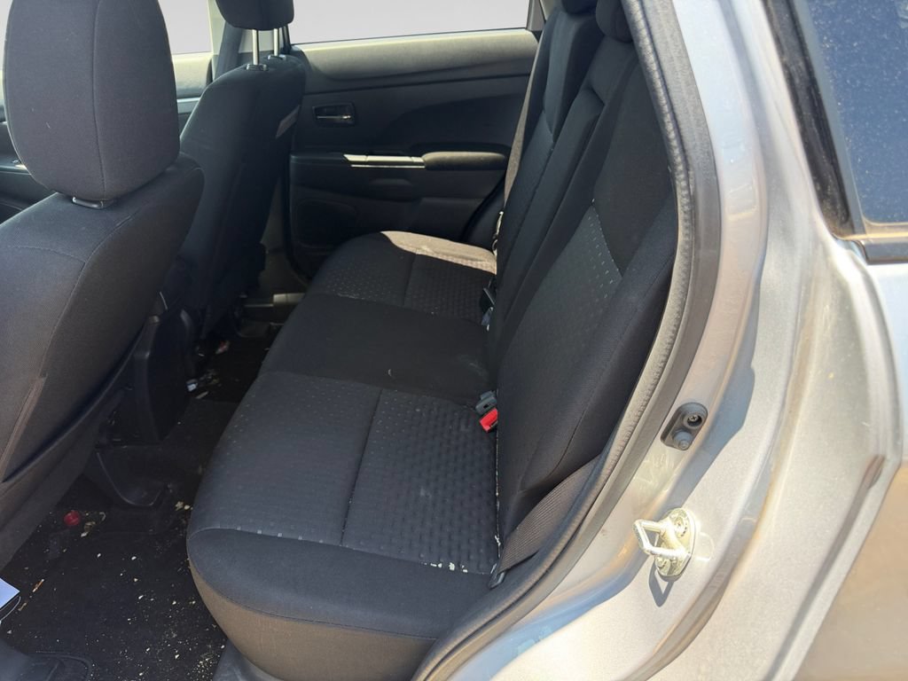 Used 2012 Mitsubishi Outlander Sport SE AWD/4WD image 33