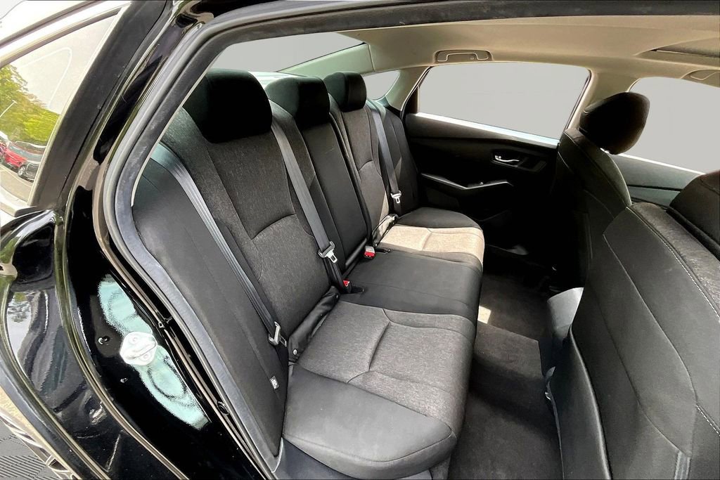 Used 2024 Honda Accord EX image 17