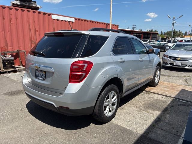 Used 2017 Chevrolet Equinox LT FWD image 3