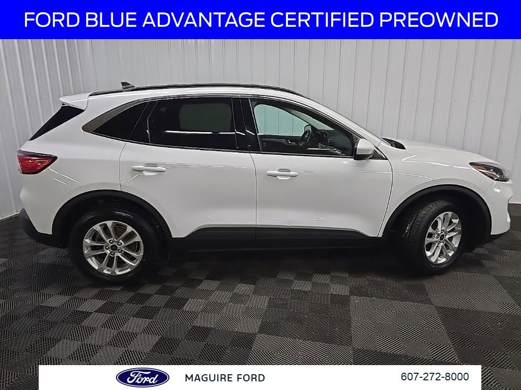 Certified 2021 Ford Escape SE w/ Cold Weather Package image 3