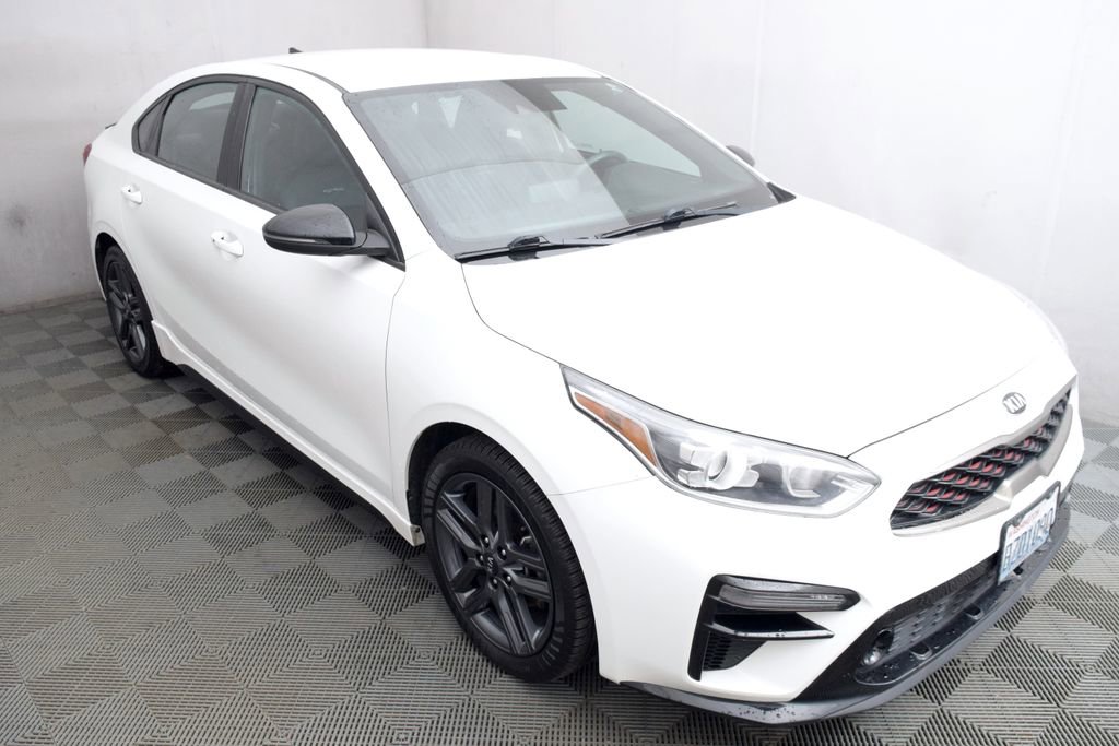 Used 2021 Kia Forte GT-Line image 3