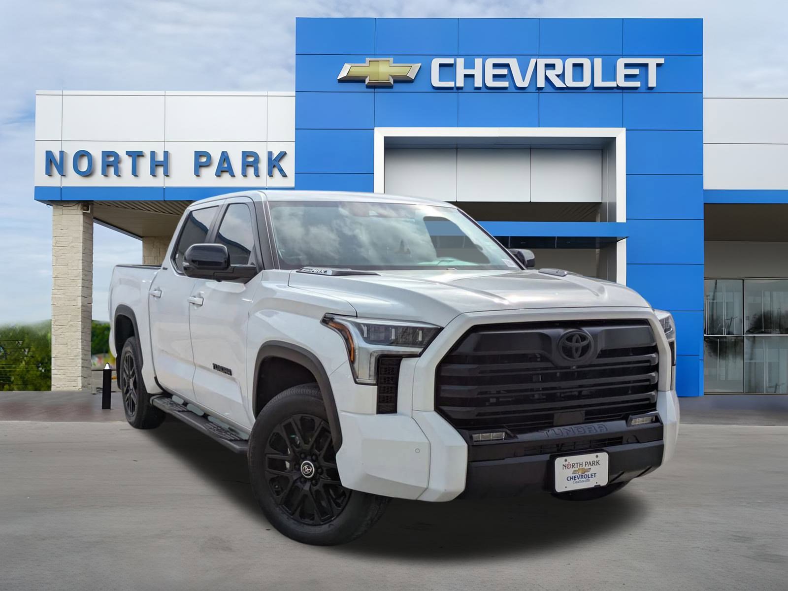 Used 2024 Toyota Tundra Limited video 1