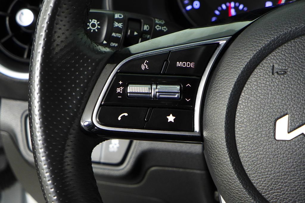 Used 2024 Kia Forte GT-Line image 28