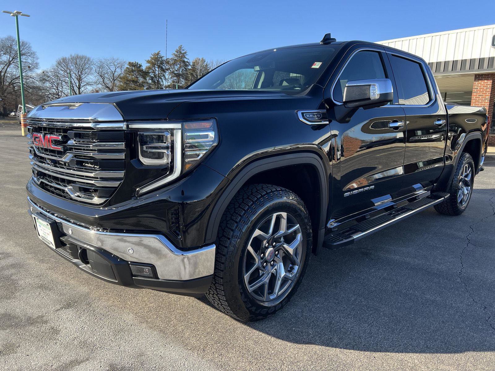 New 2026 GMC Sierra 1500 SLT w/ SLT Premium Plus Package image 13