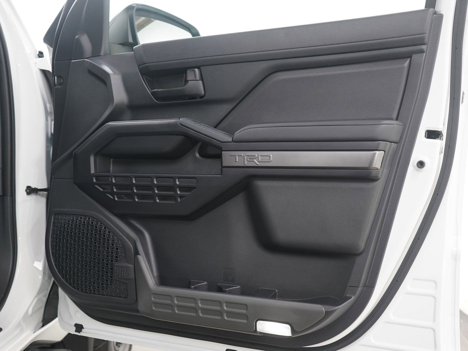 Used 2025 Toyota 4Runner TRD Off-Road Premium image 12