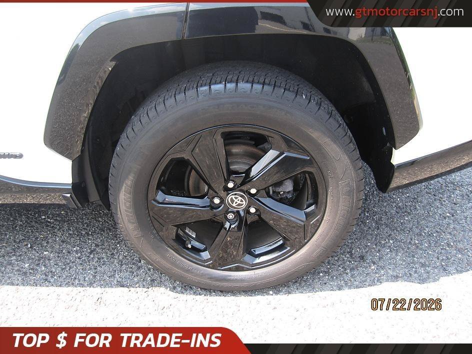 Used 2021 Toyota RAV4 XSE AWD/4WD image 9