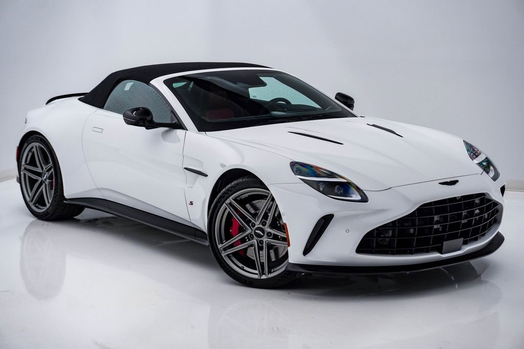 New 2026 Aston Martin V8 Vantage S image 7