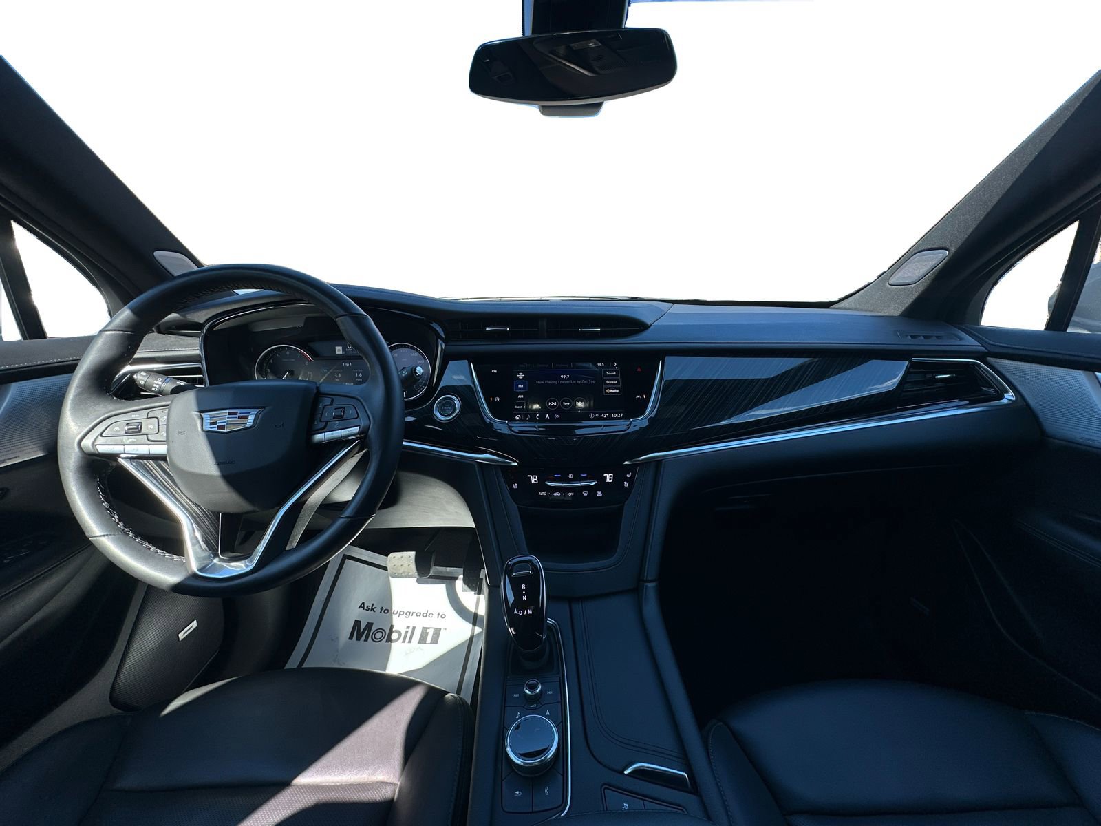 Certified 2025 Cadillac XT6 Premium Luxury image 14