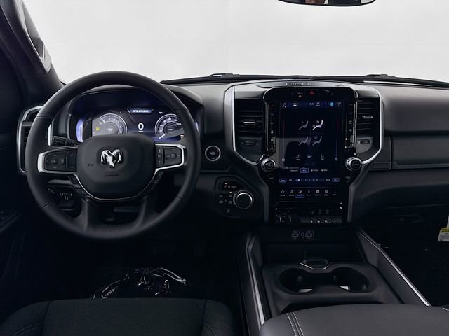 New 2026 RAM 1500 4x4 Crew Cab image 22