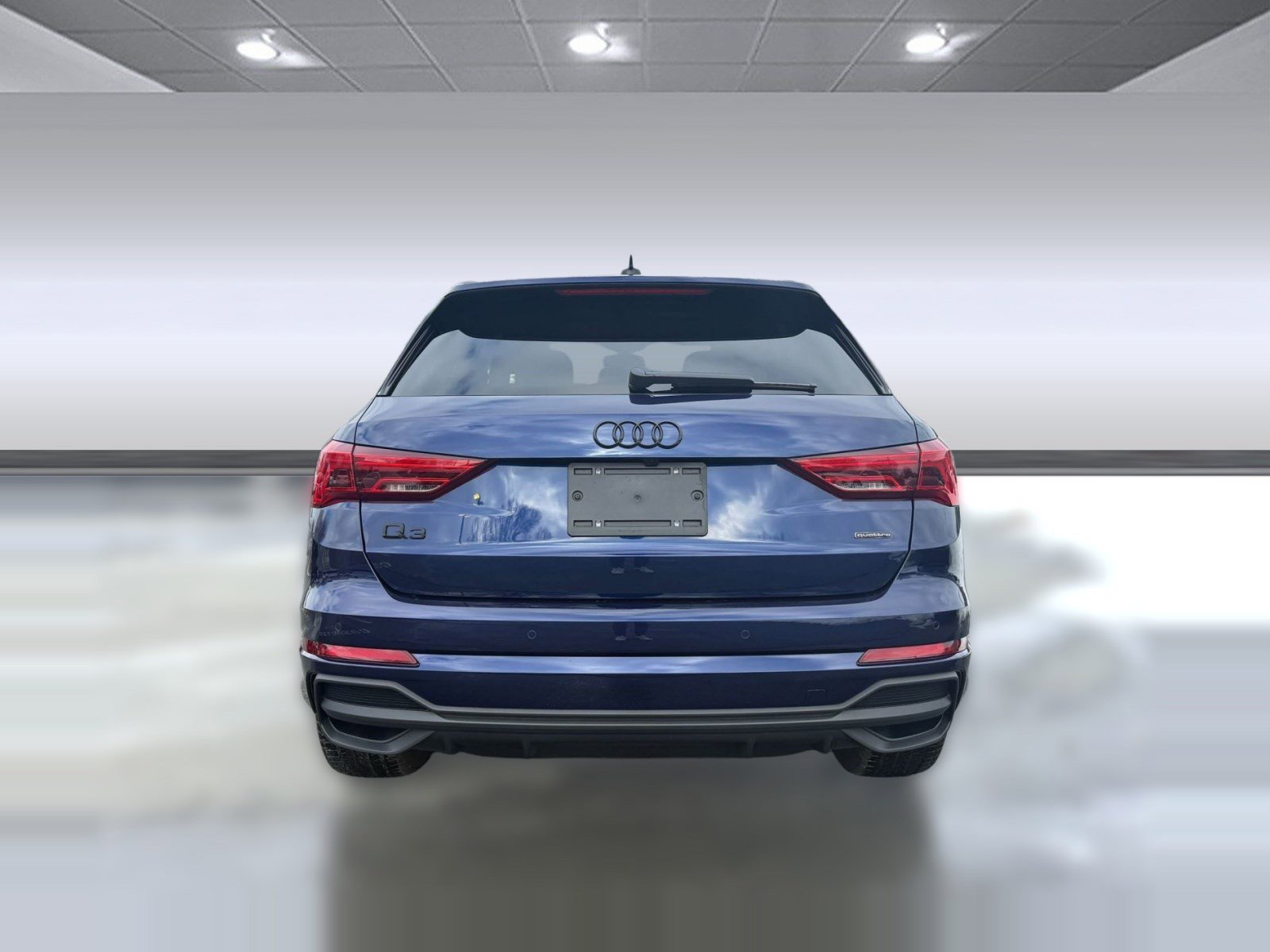 Certified 2025 Audi Q3 2.0T Premium w/ Convenience Package image 9