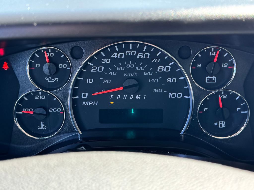 Used 2020 GMC Savana 3500 w/ Driver Convenience Package image 21