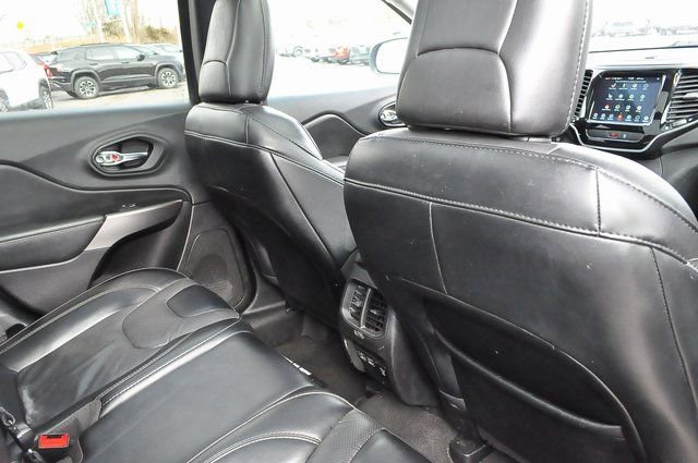 Used 2022 Jeep Cherokee Limited AWD/4WD image 25