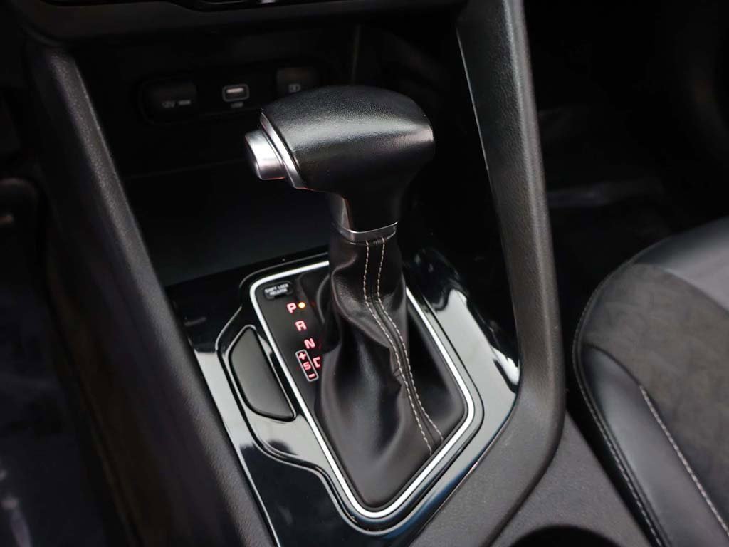 Used 2020 Kia Niro Touring image 51