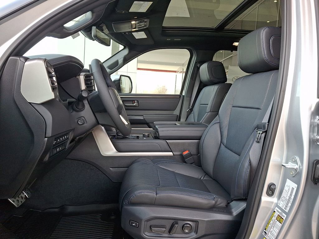 New 2026 Toyota Sequoia Platinum AWD/4WD image 7