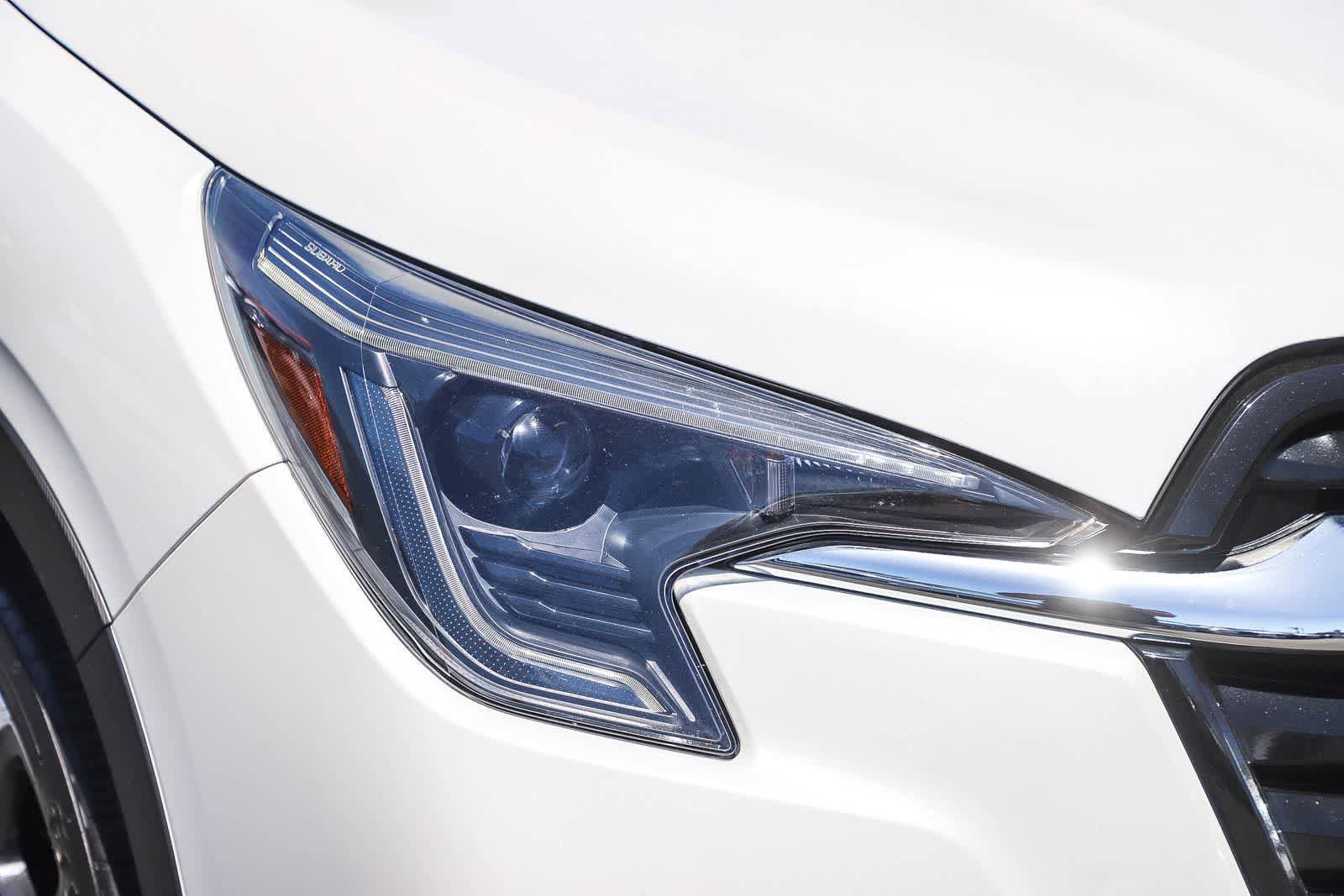 Used 2023 Subaru Ascent Limited AWD/4WD image 4