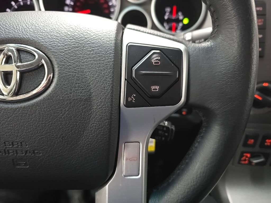 Used 2016 Toyota Sequoia Platinum image 21