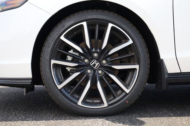 New 2026 Honda Accord Touring image 8